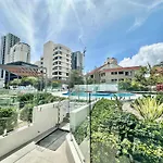 Beach Haven 16E