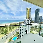 Beach Haven 16E