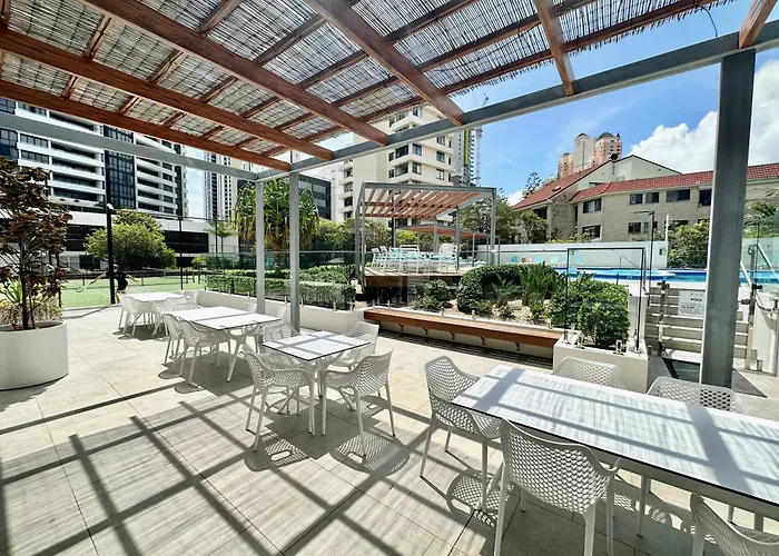 Beach Haven 16E
