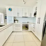 Beach Haven 16E
